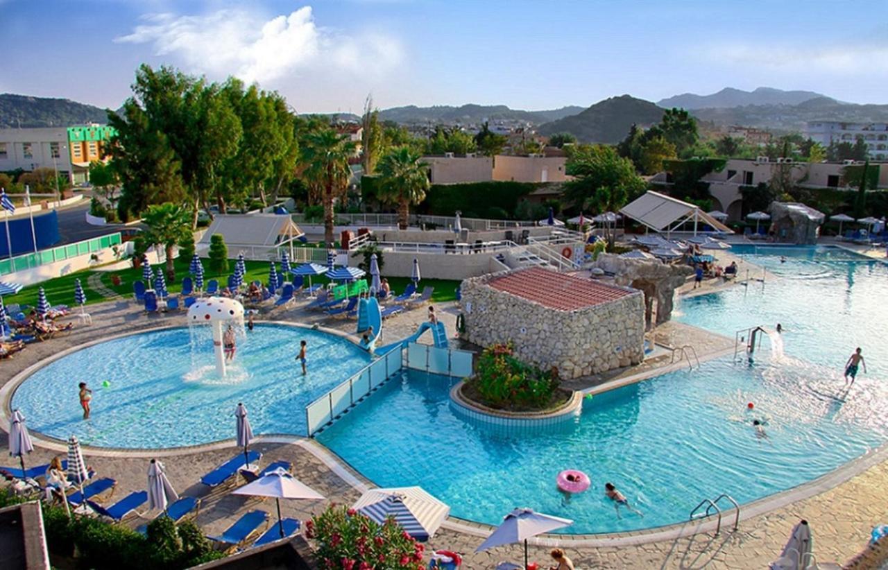 Sun Palace Hotel فاليراكي المظهر الخارجي الصورة